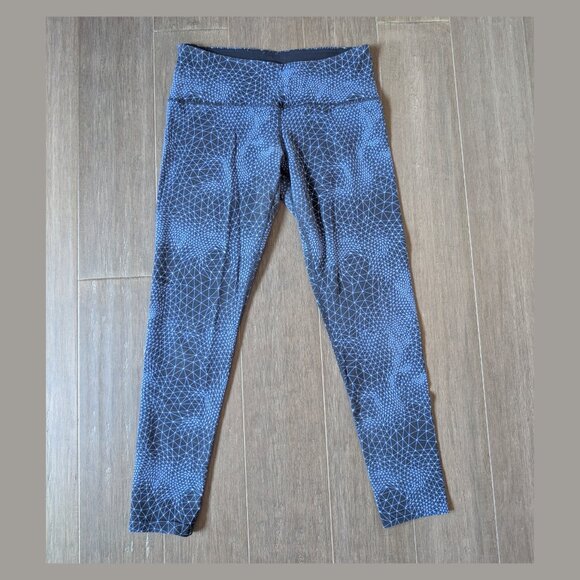 Tuff Athletics Cropped Leggings, Blue Burst Pattern, Sz S - Picture 1 of 11